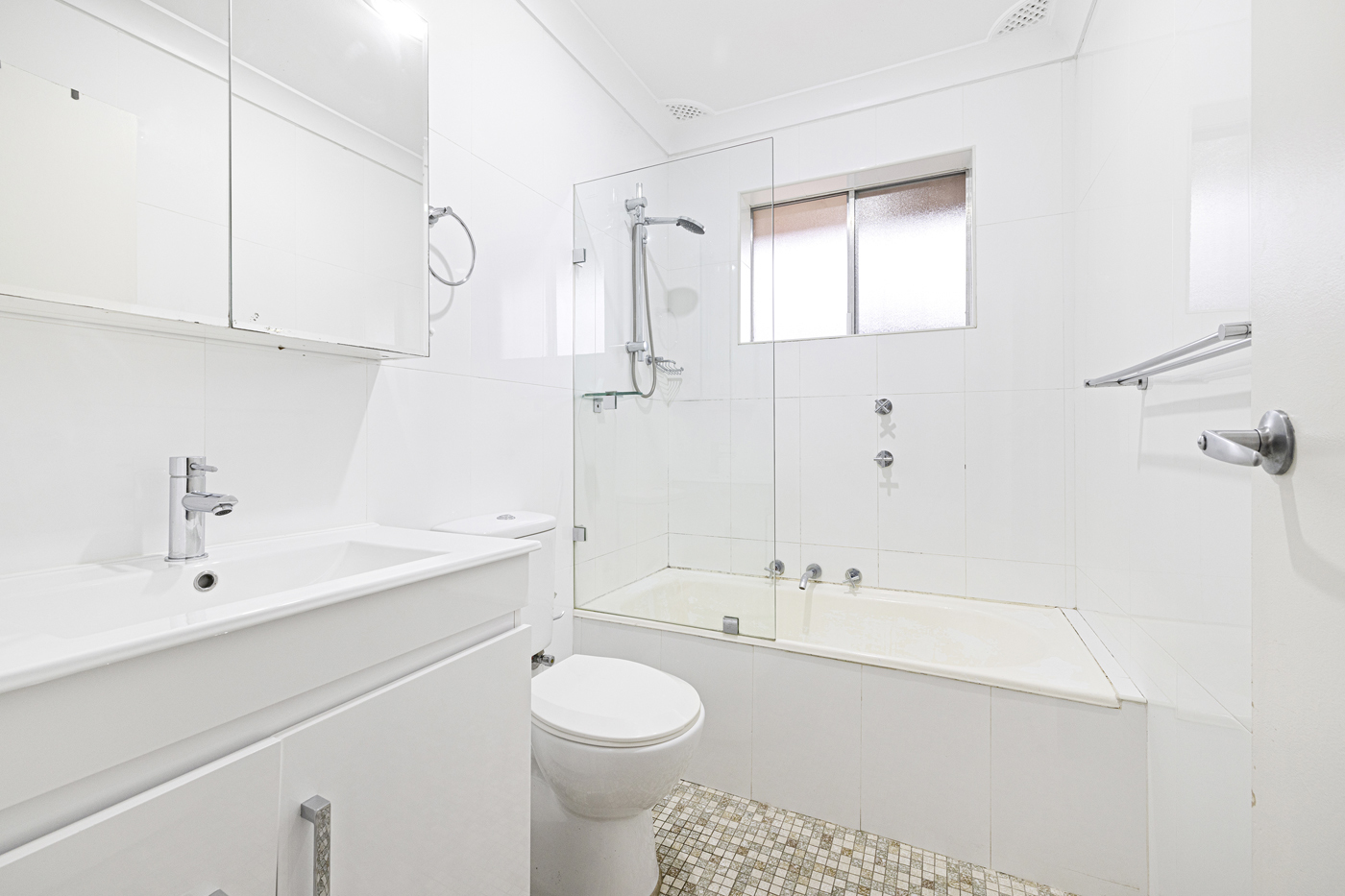 3/36 Carboni Street Liverpool NSW 2170 AUS