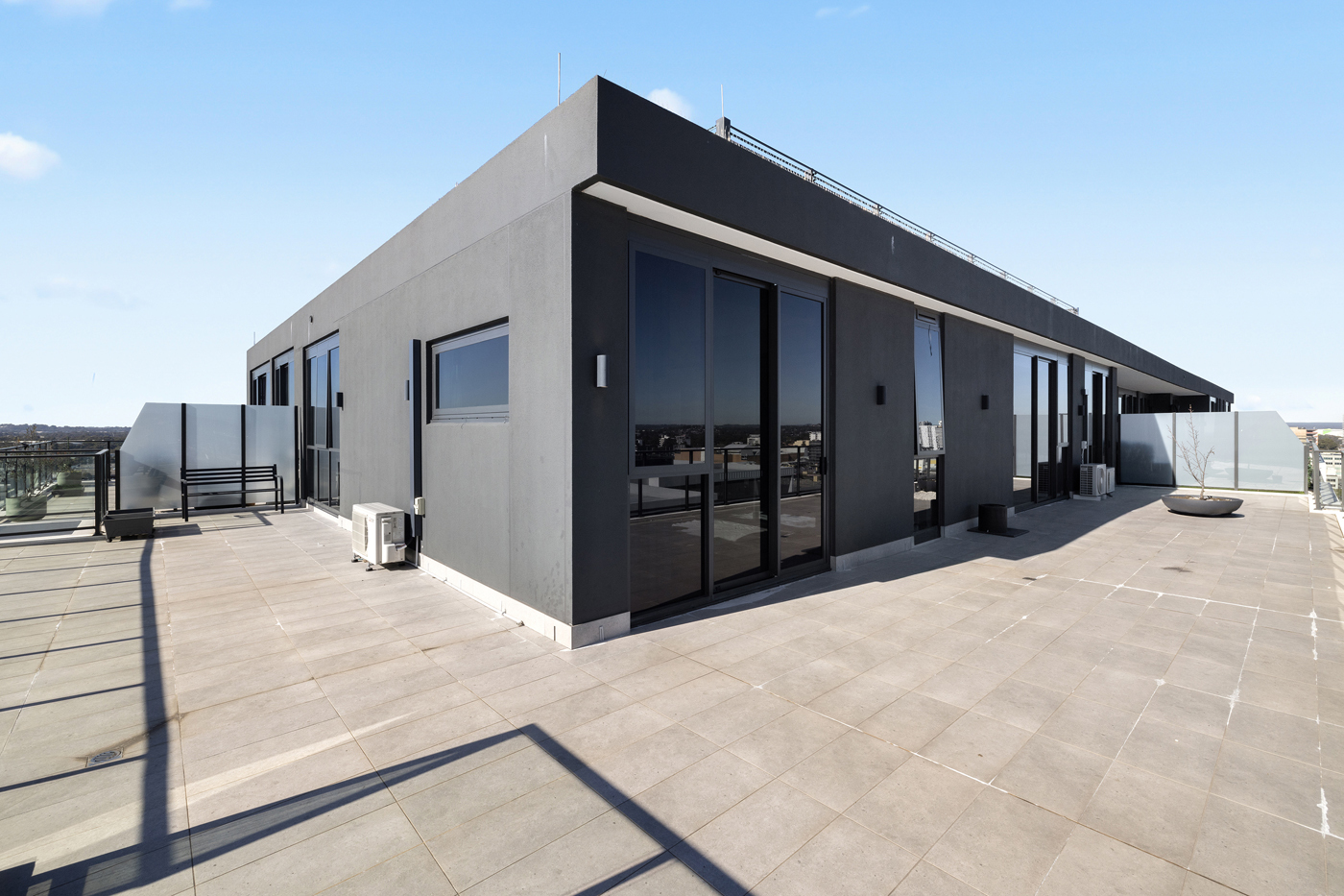 1101/19 Bigge Street Liverpool NSW 2170 AUS