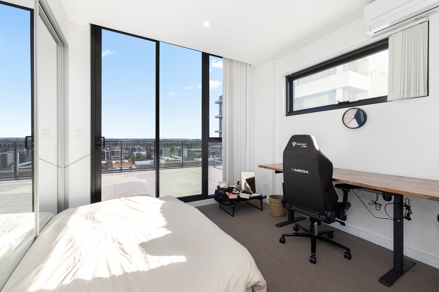 1101/19 Bigge Street Liverpool NSW 2170 AUS