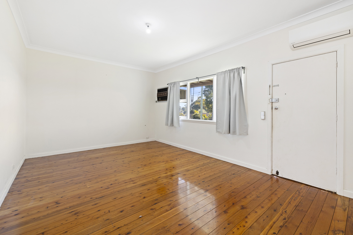 119 Neville Street Smithfield NSW 2164 AUS