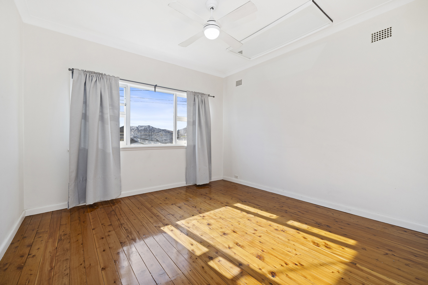 119 Neville Street Smithfield NSW 2164 AUS