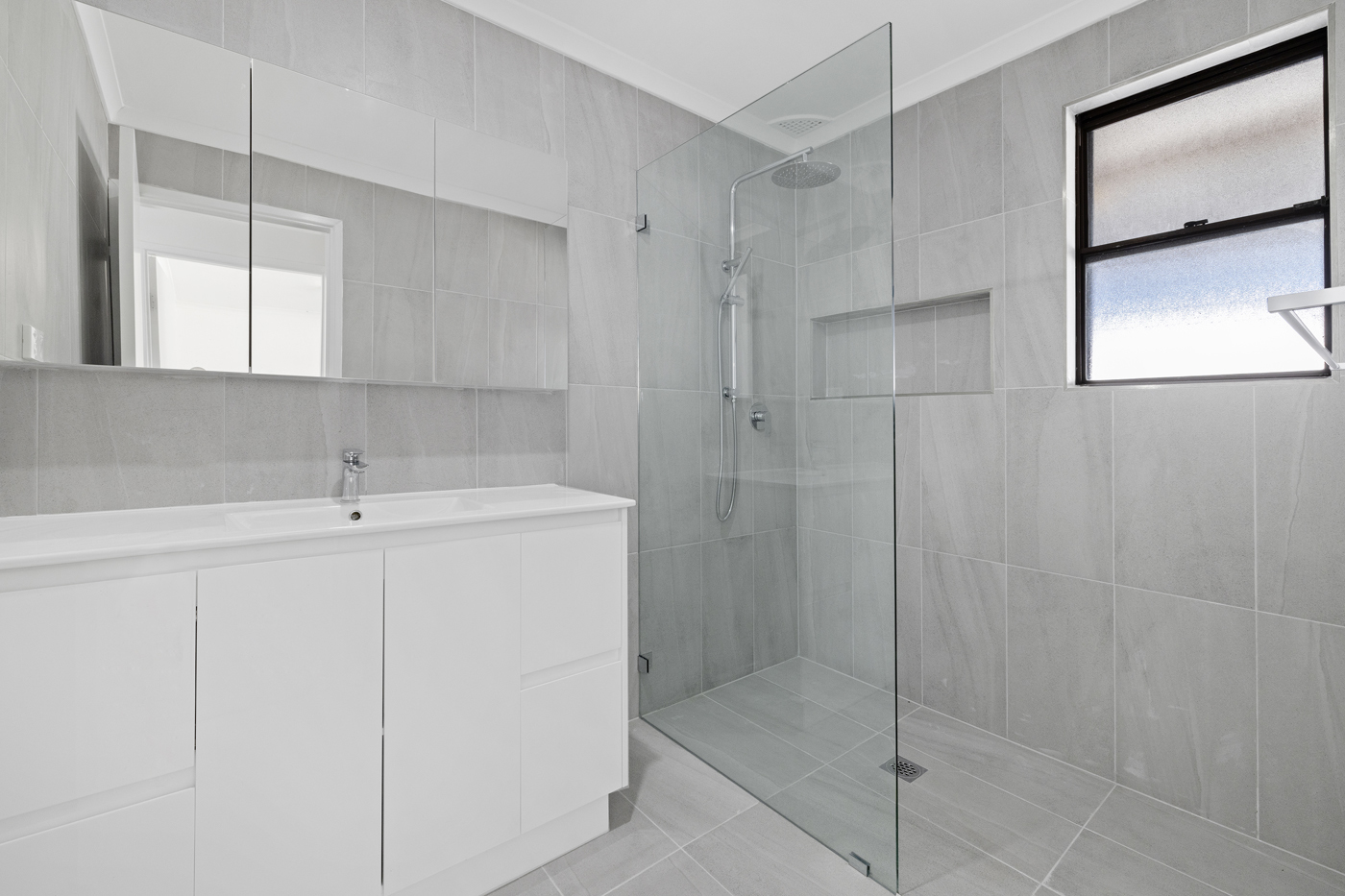 6/16 Benghazi Avenue Bossley Park NSW 2176 AUS