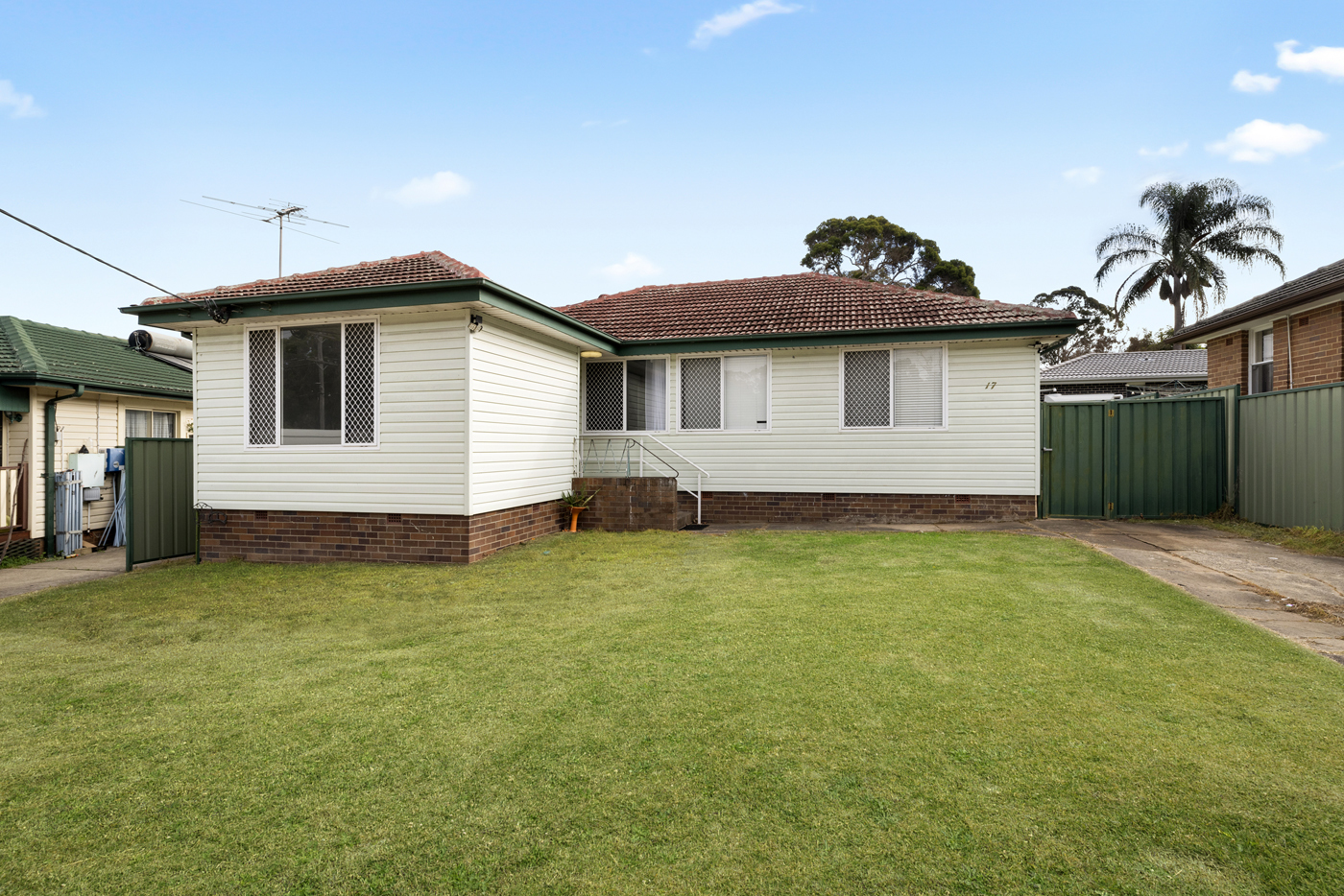 17 Corriedale Street Miller NSW 2168 AUS