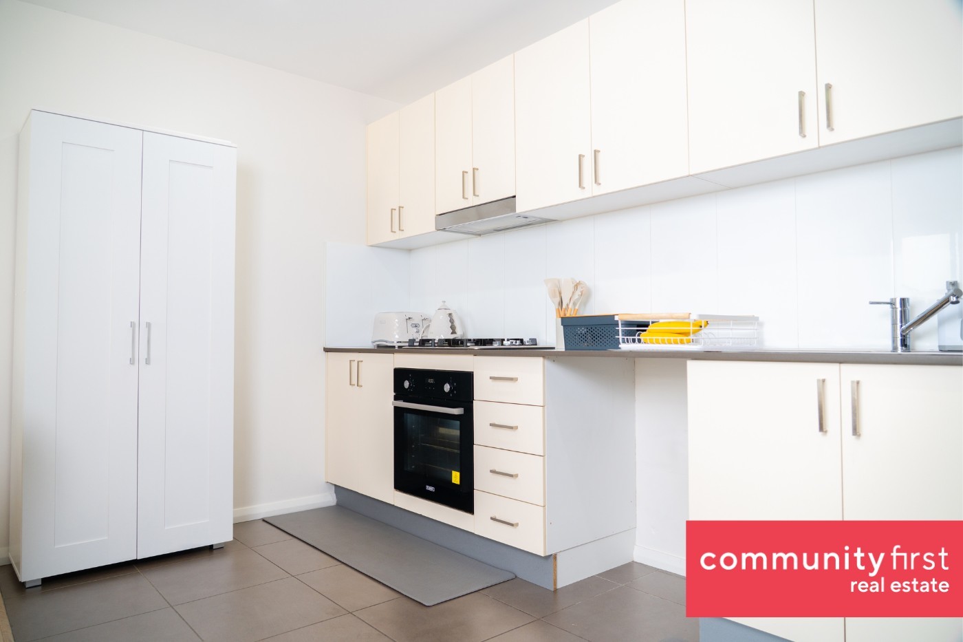 811/3 George Street Warwick Farm NSW 2170 AUS