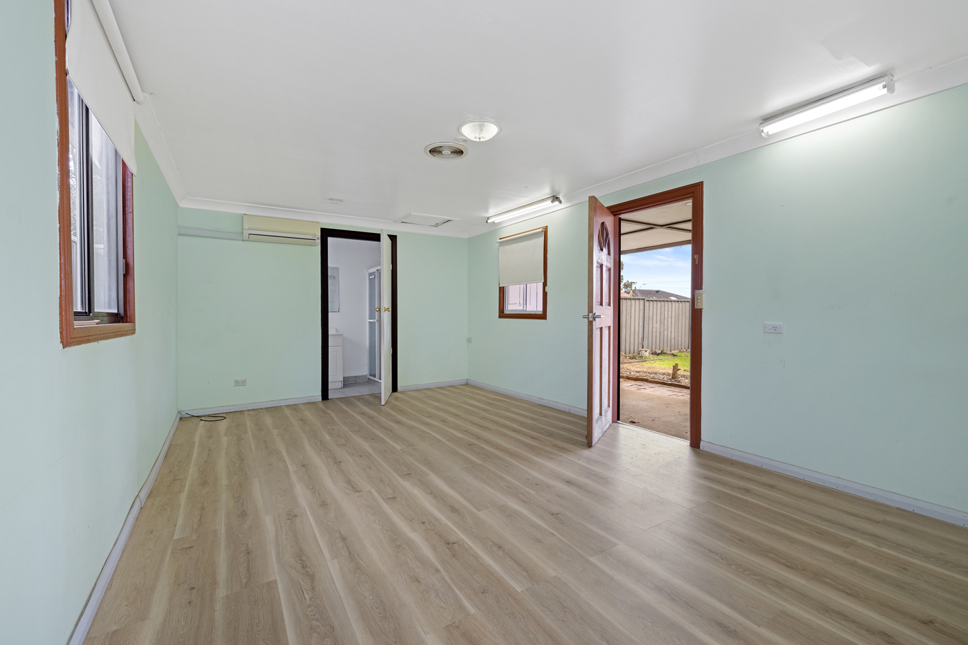 19 Tumbarumba Crescent Heckenberg NSW 2168 AUS