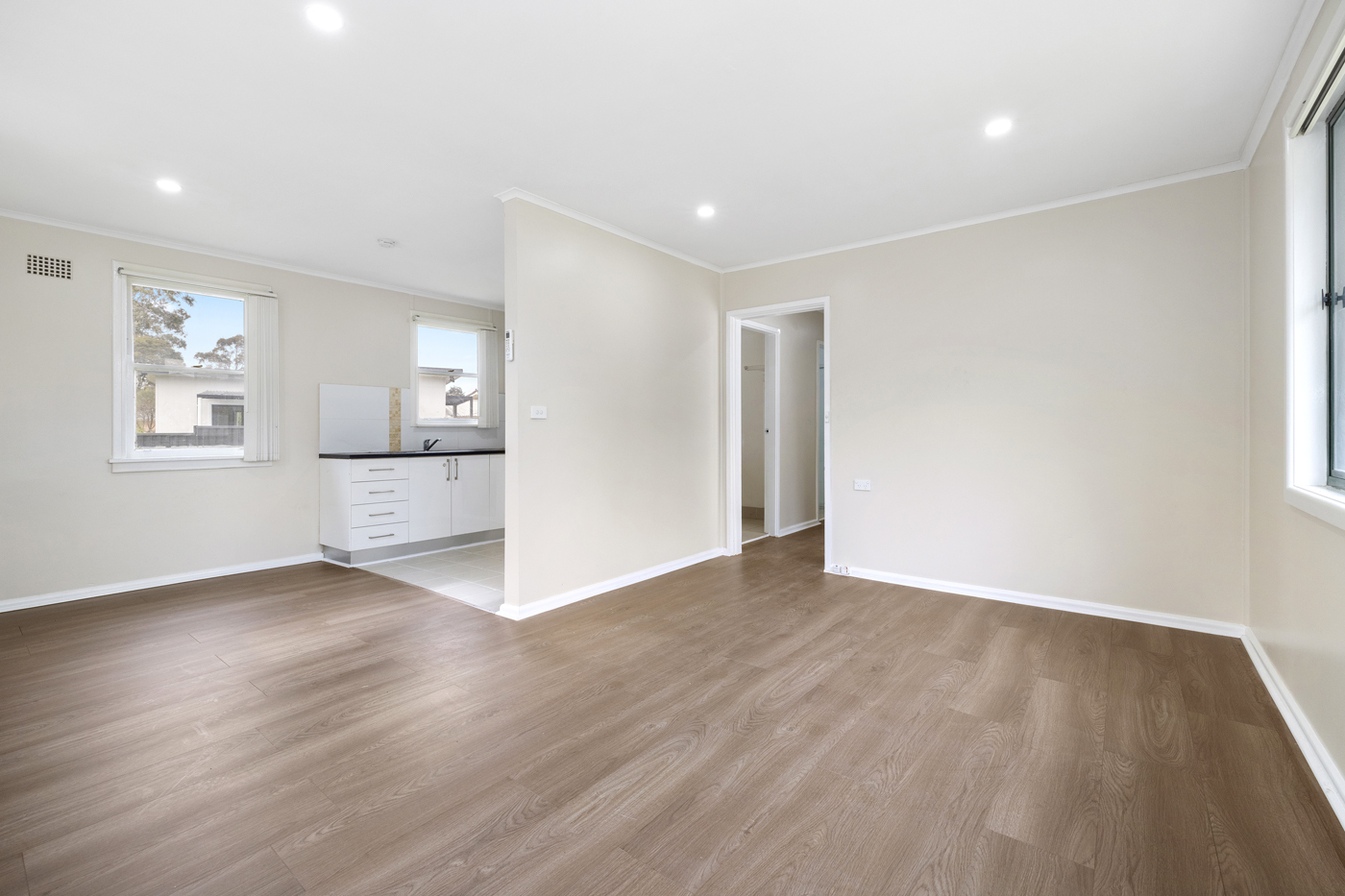 14 Brubri Street Busby NSW 2168 AUS