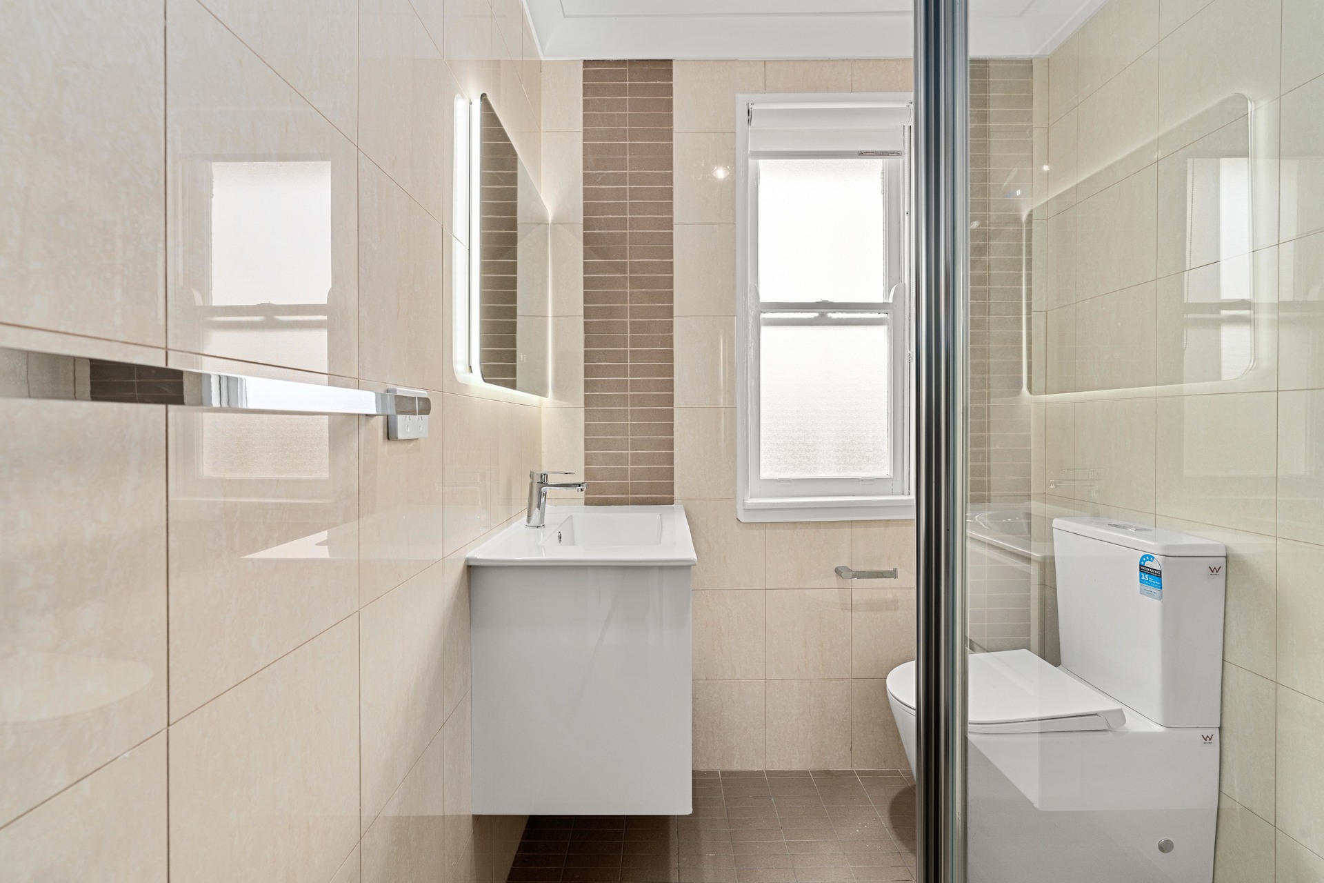 7 Avondale Place Cartwright NSW 2168 AUS