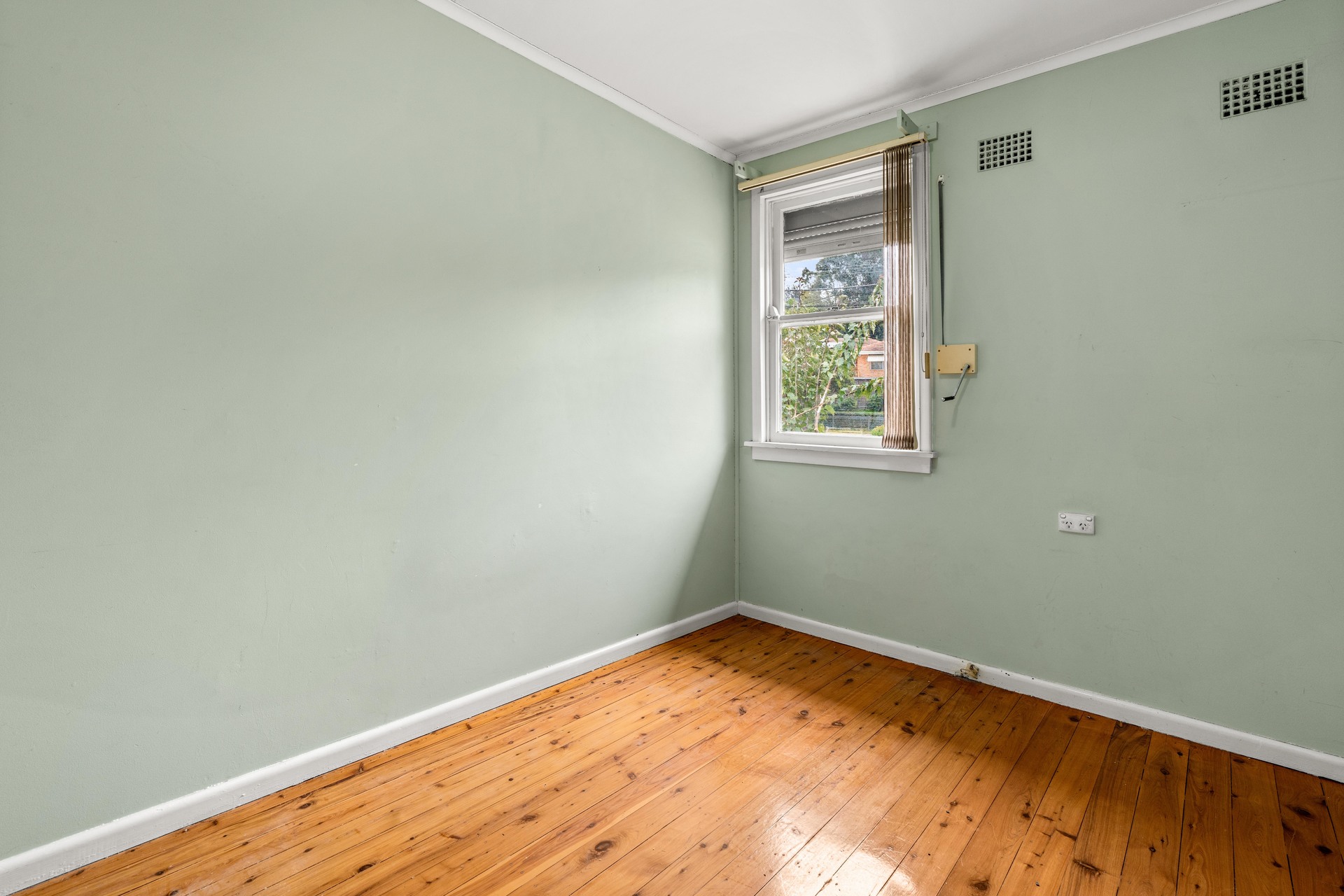 20 Cabramatta Avenue Miller NSW 2168 AUS