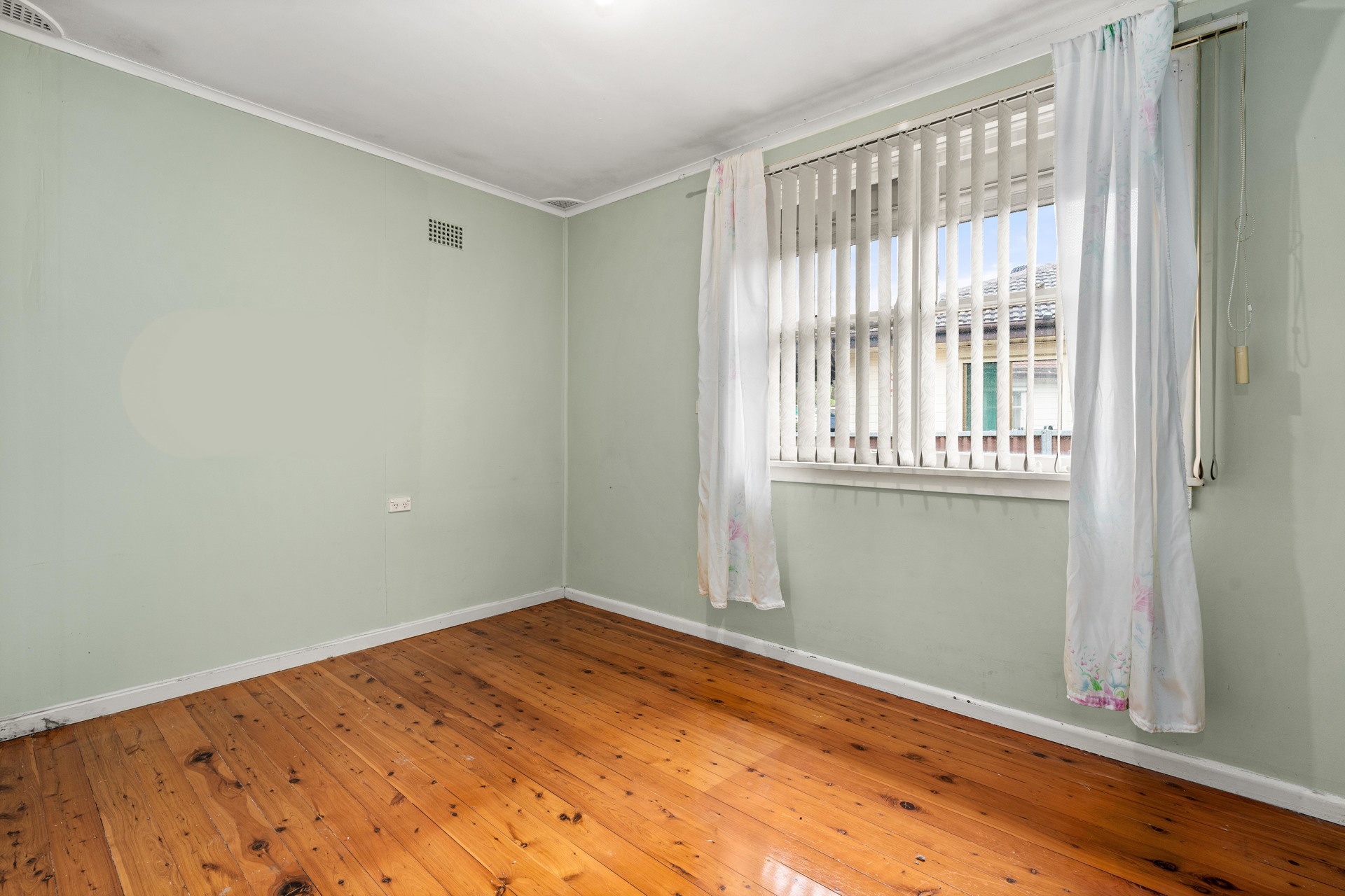 20 Cabramatta Avenue Miller NSW 2168 AUS
