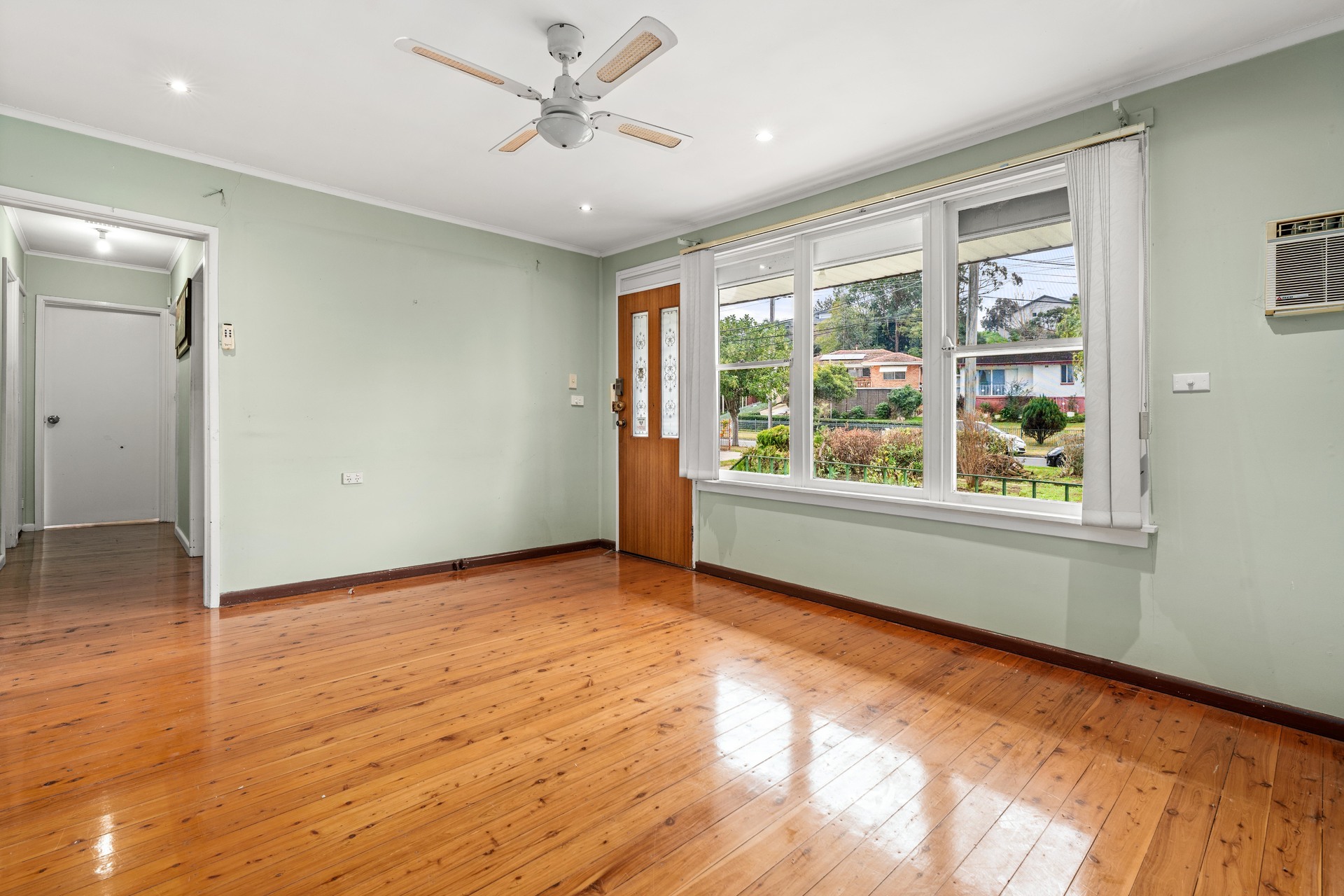 20 Cabramatta Avenue Miller NSW 2168 AUS