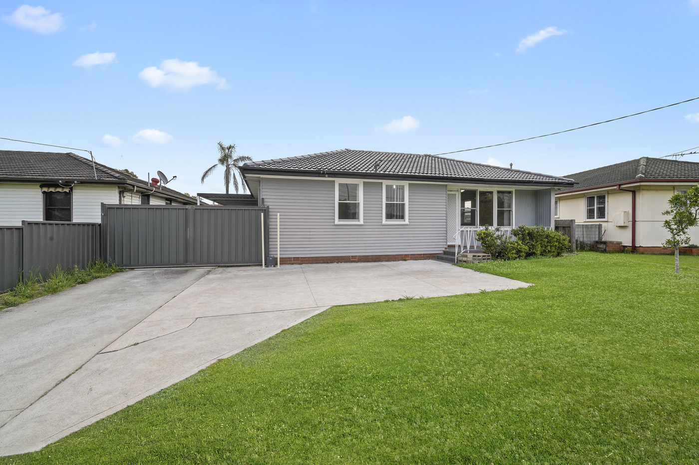 67 Stanwell Crescent Ashcroft NSW 2168 AUS