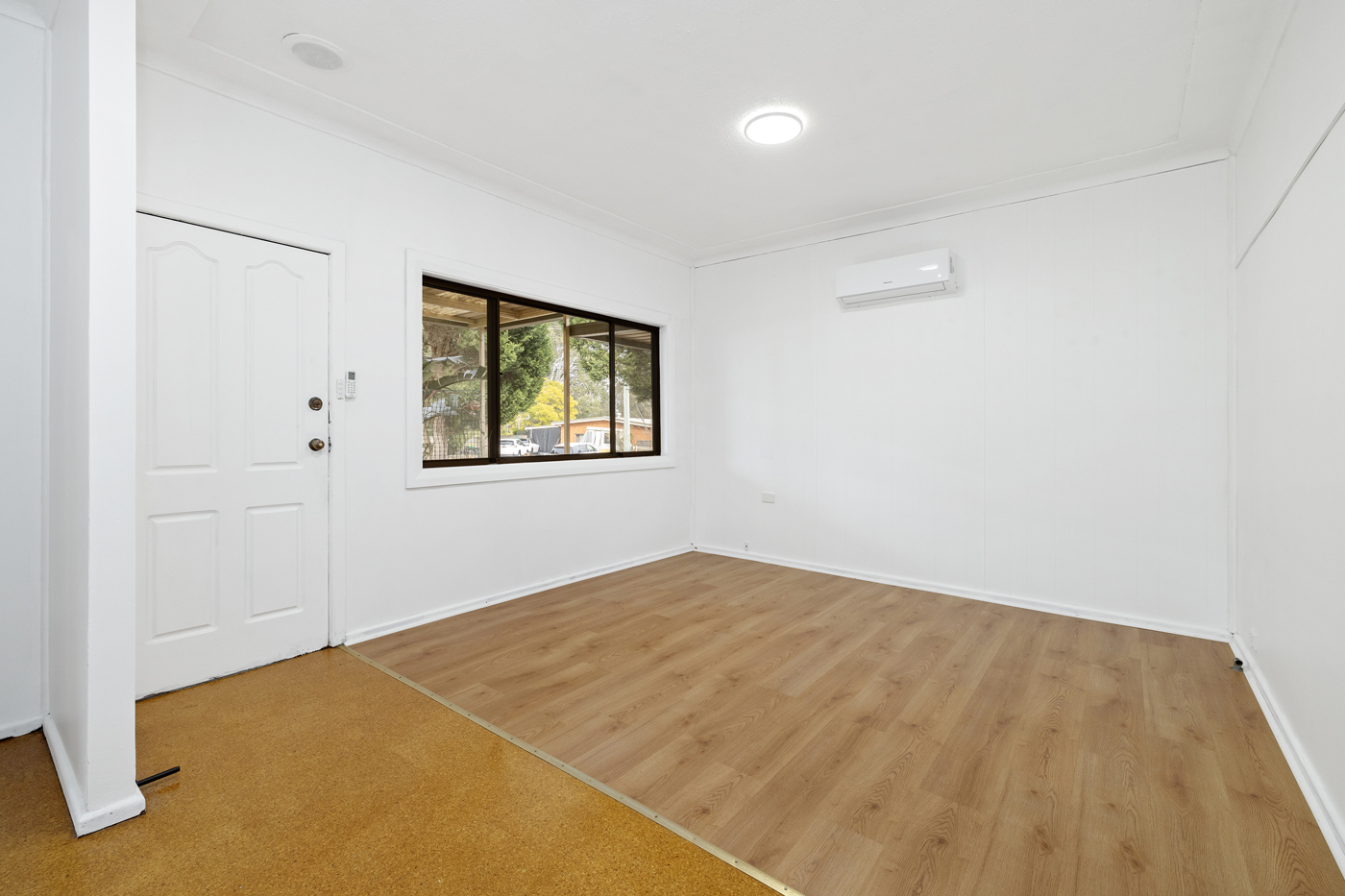 7 Dalmatia Street Carramar NSW 2163 AUS
