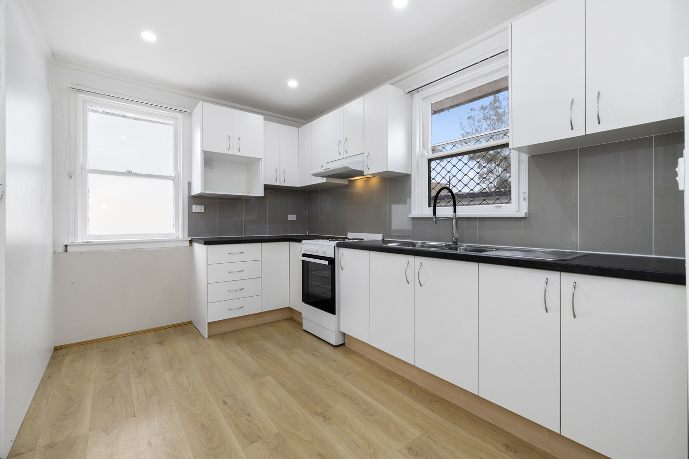 30 Oliphant Street Mount Pritchard NSW 2170 AUS