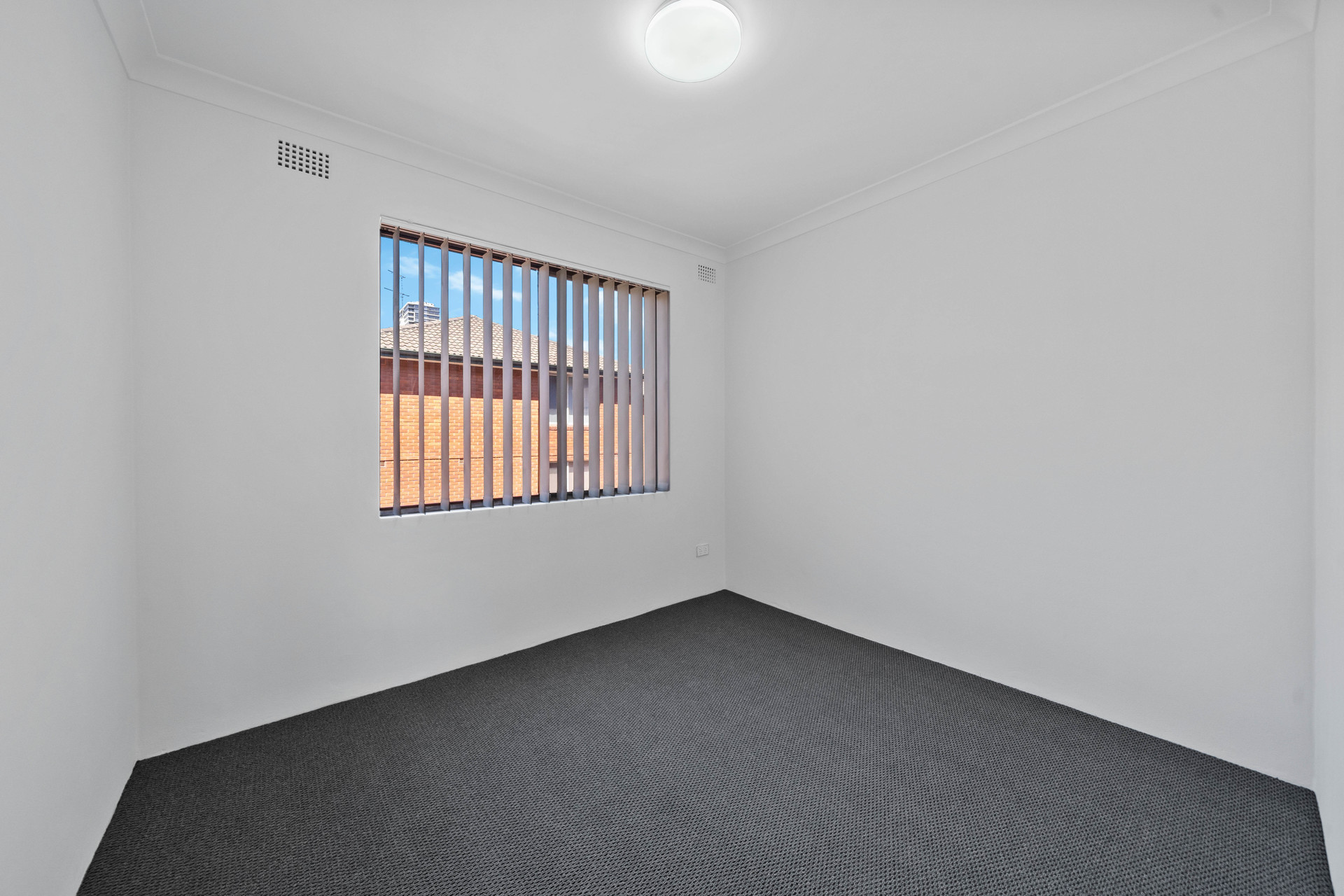 6/117-119 Castlereagh Street Liverpool NSW 2170 AUS