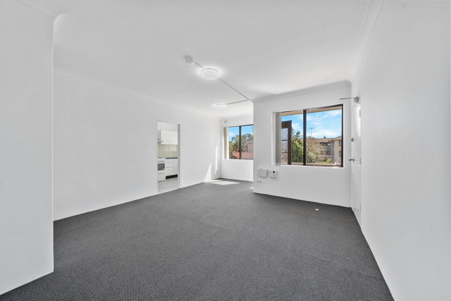 6/117-119 Castlereagh Street, Liverpool NSW 2170 – photo 3 of 9