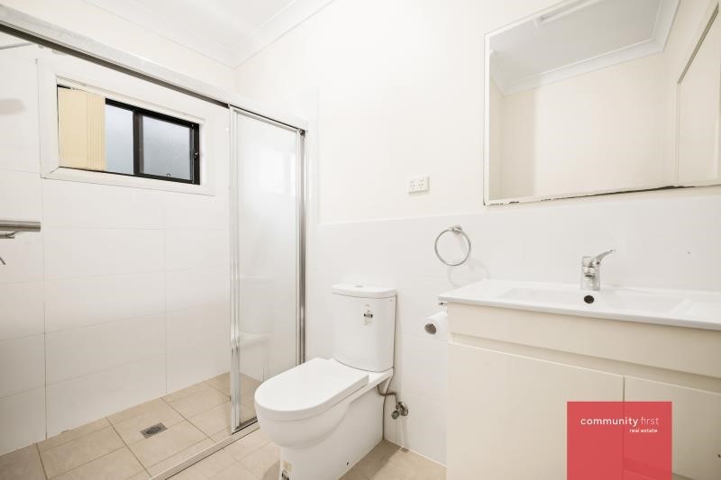 33A Nicholls Street Warwick Farm NSW 2170 AUS