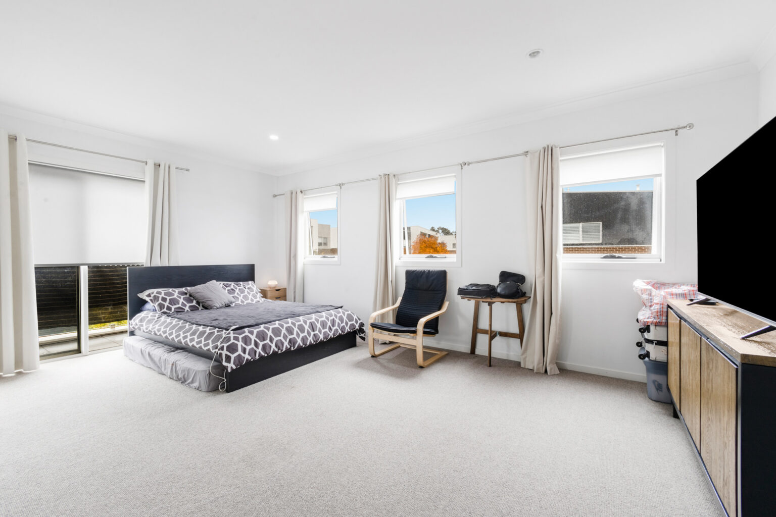 2a Kanooka Street, Denham Court NSW 2565 – photo 4 of 5
