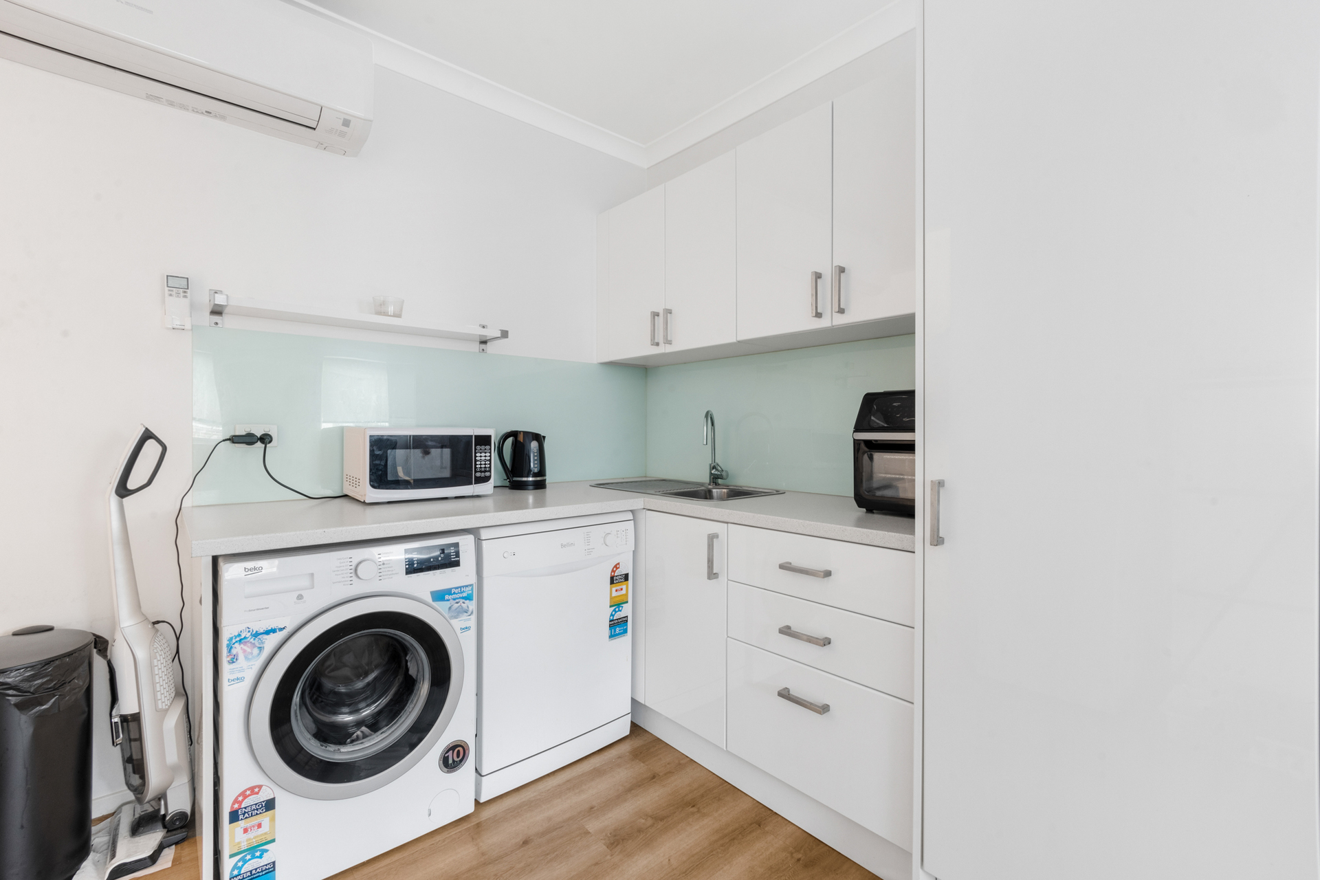 2a Kanooka Street Denham Court NSW 2565 AUS