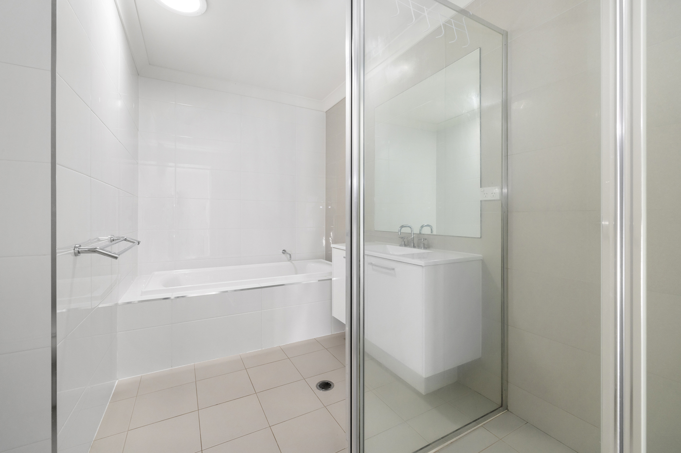 6 Nelore Avenue Elizabeth Hills NSW 2171 AUS