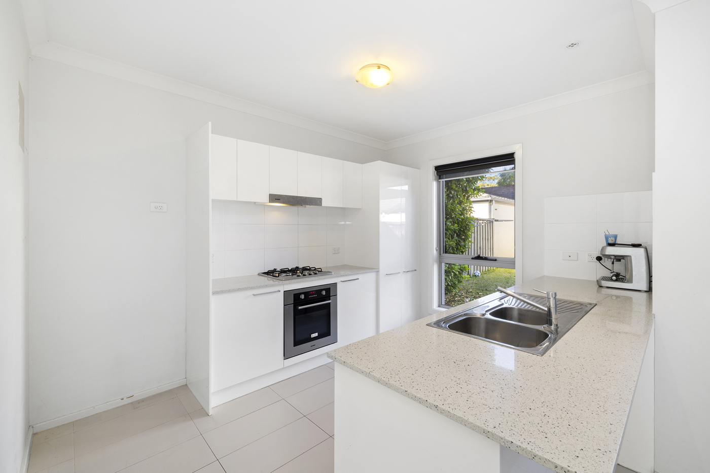6 Nelore Avenue Elizabeth Hills NSW 2171 AUS