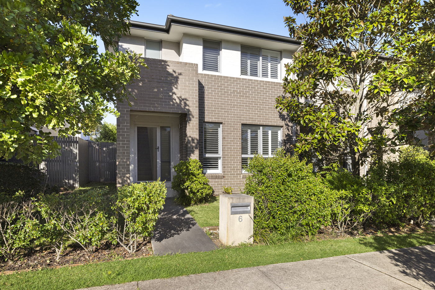 6 Nelore Avenue Elizabeth Hills NSW 2171 AUS