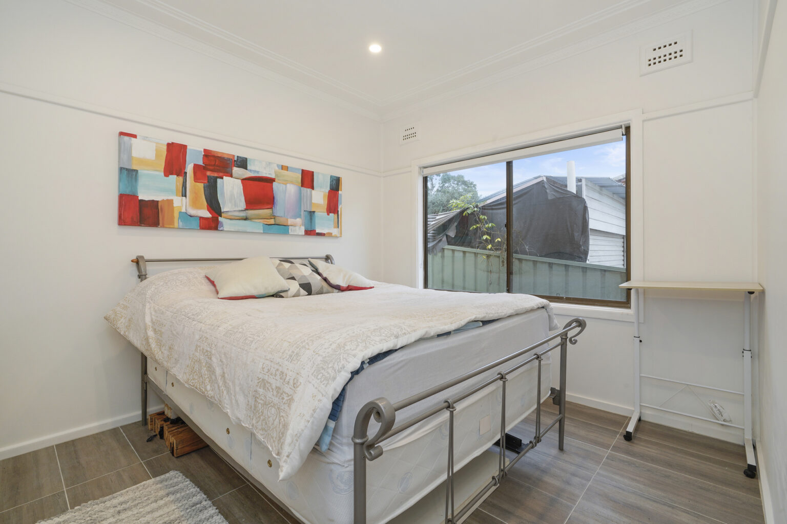 34 Grandview Drive, Campbelltown NSW 2560 – photo 6 of 9