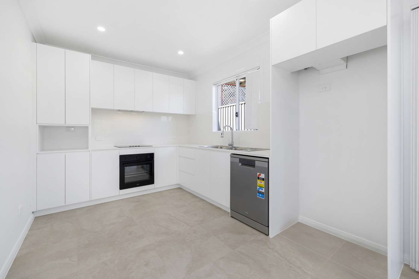 4a Floyd Place Mount Pritchard NSW 2170 AUS