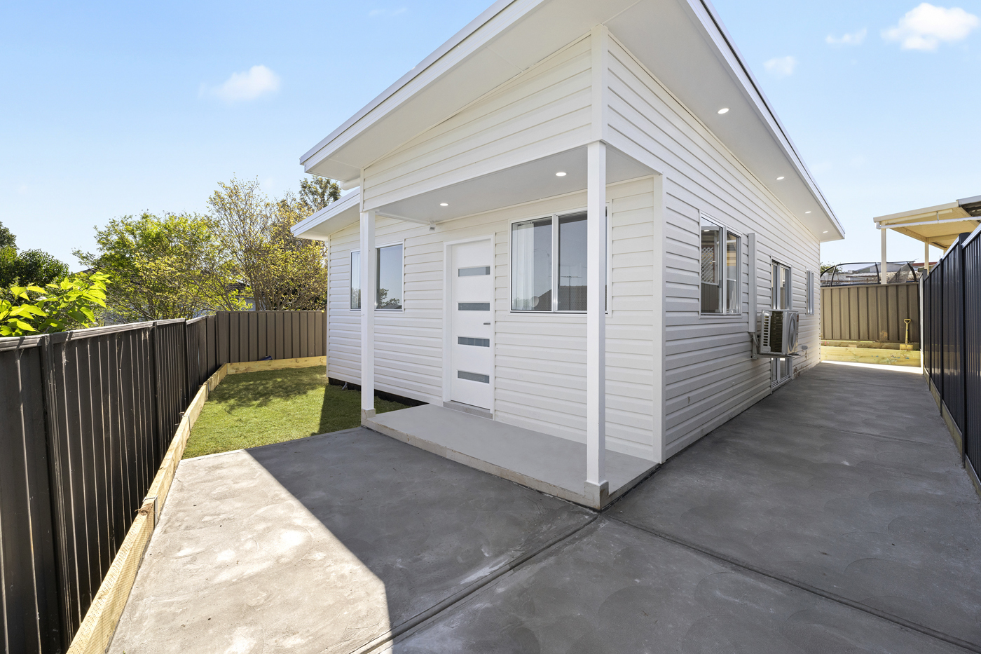 4a Floyd Place Mount Pritchard NSW 2170 AUS