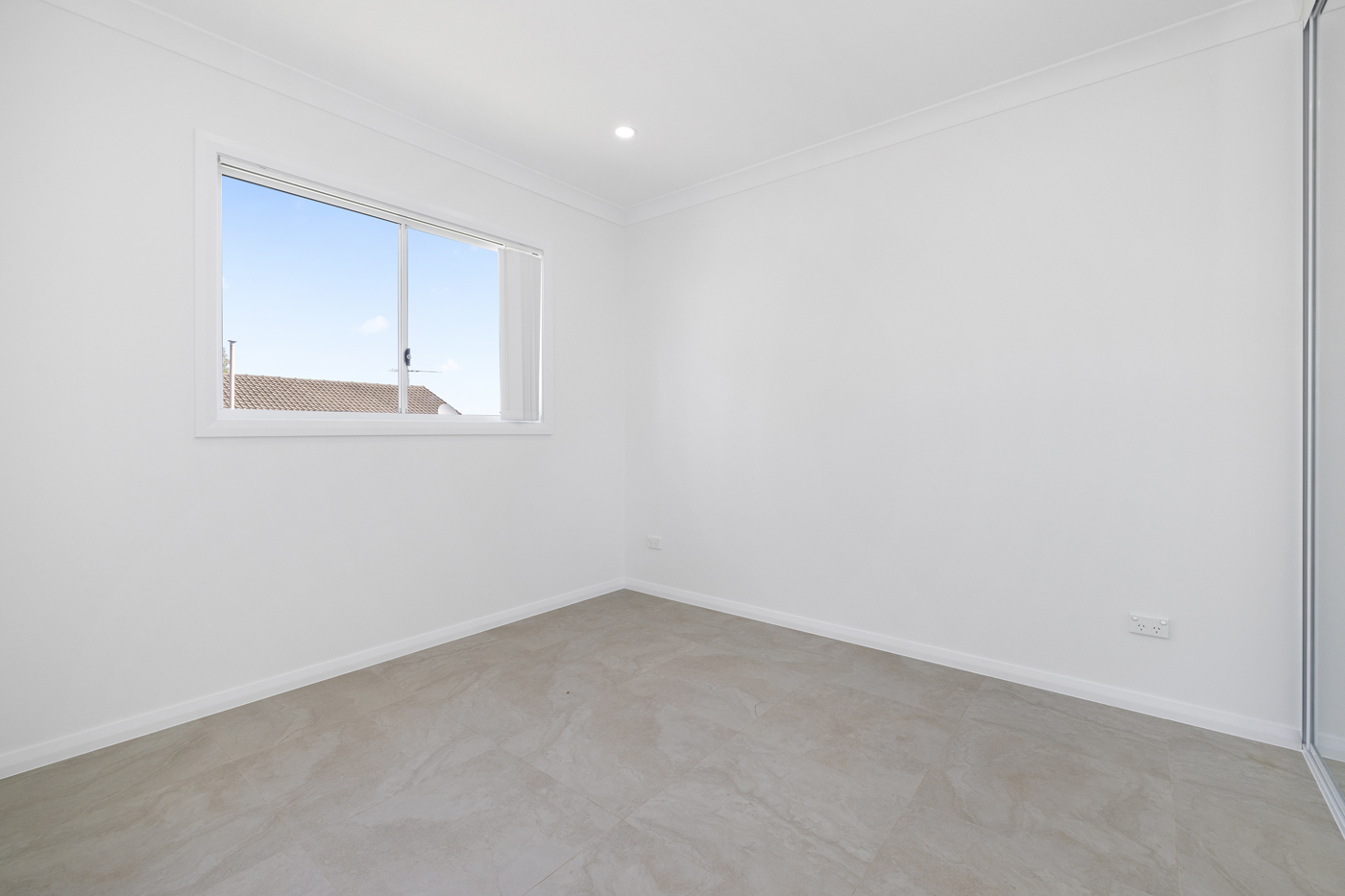 4a Floyd Place Mount Pritchard NSW 2170 AUS