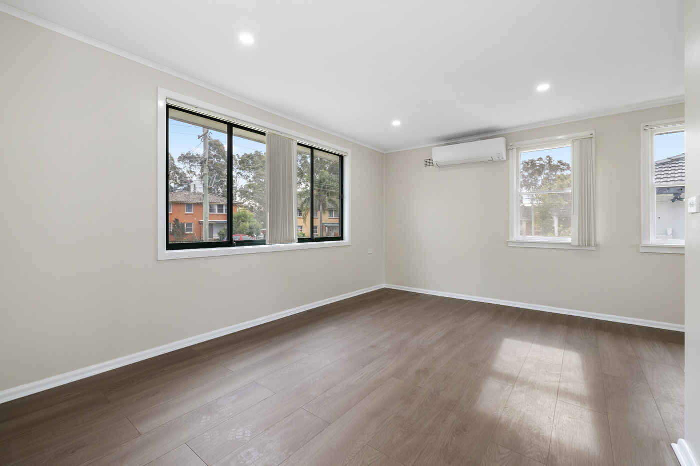 14 Brubri Street Busby NSW 2168 AUS