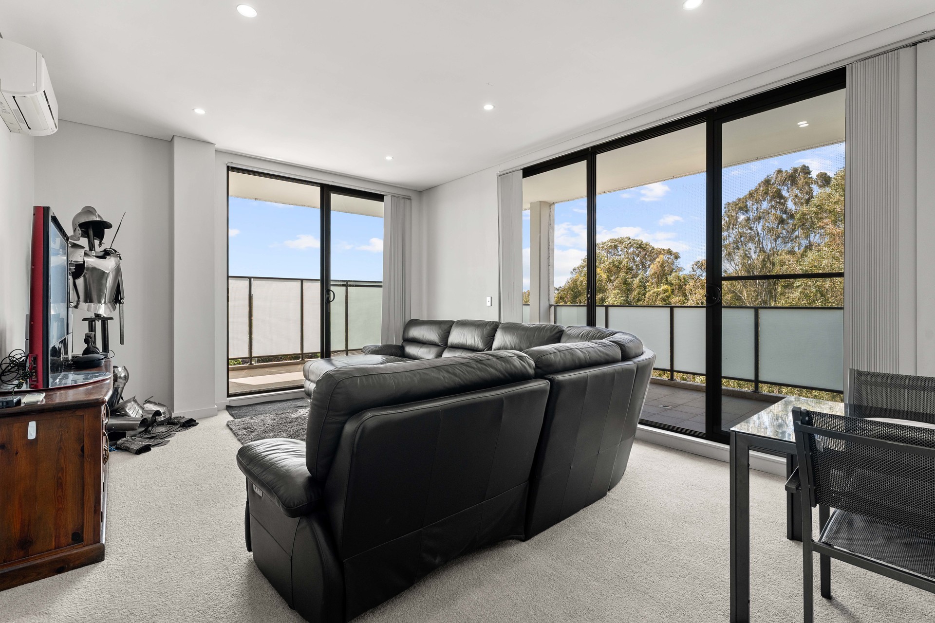 15/153 Hoxton Park Road Cartwright NSW 2168 AUS