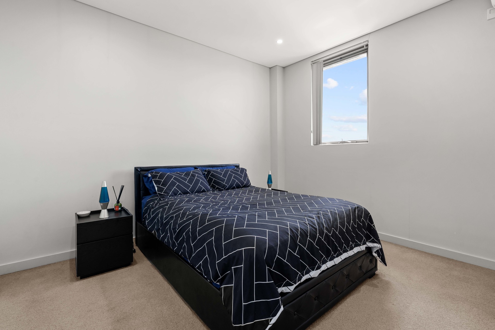 15/153 Hoxton Park Road Cartwright NSW 2168 AUS