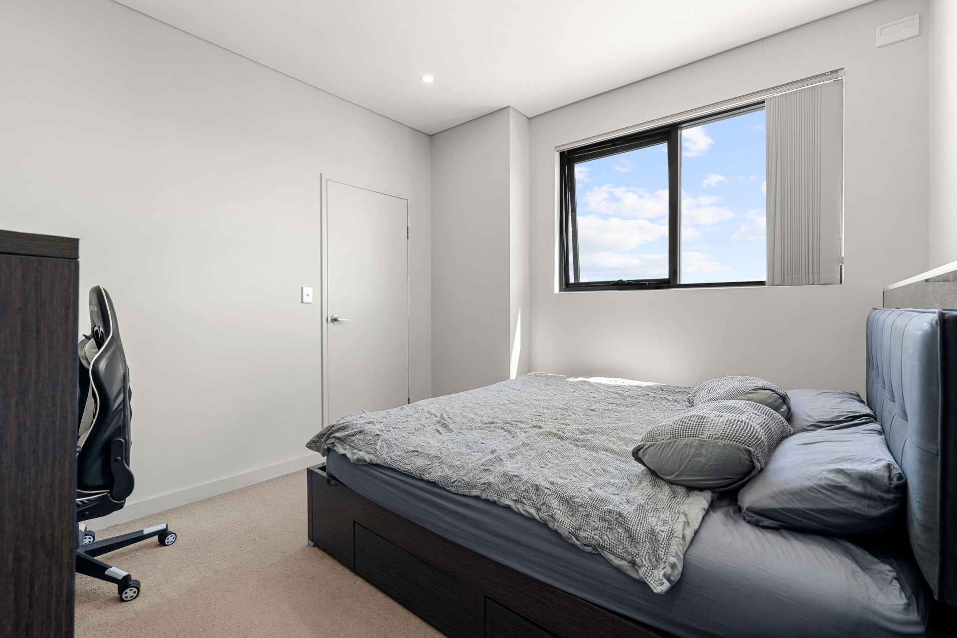 15/153 Hoxton Park Road Cartwright NSW 2168 AUS