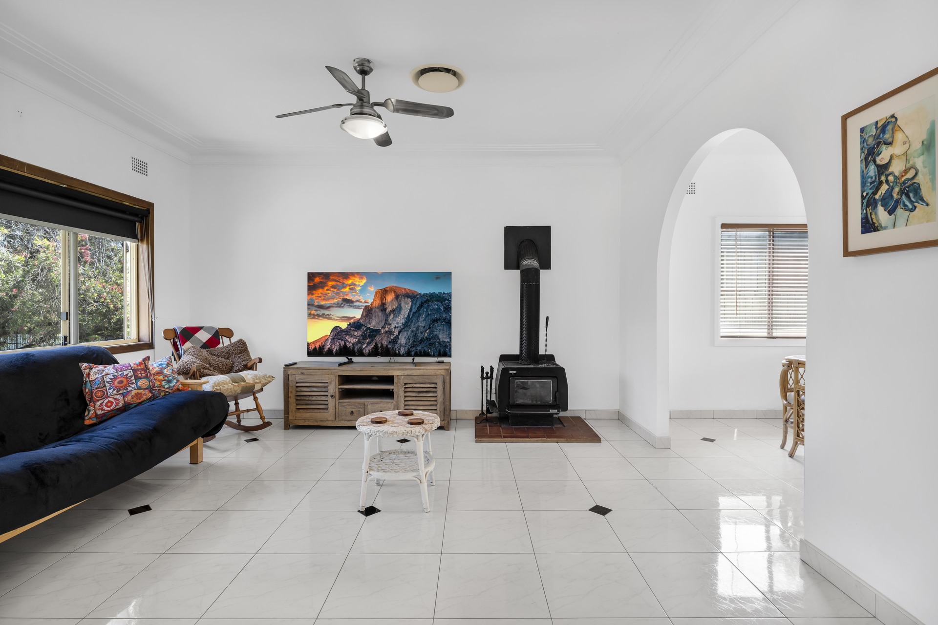 17 Hurlstone Avenue Glenfield NSW 2167 AUS