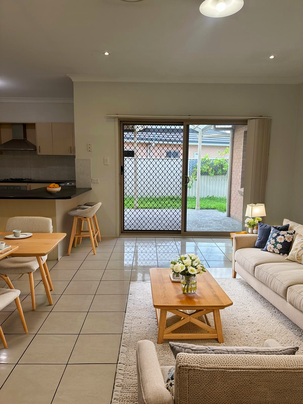 19 Dee Close Prestons NSW 2170 AUS