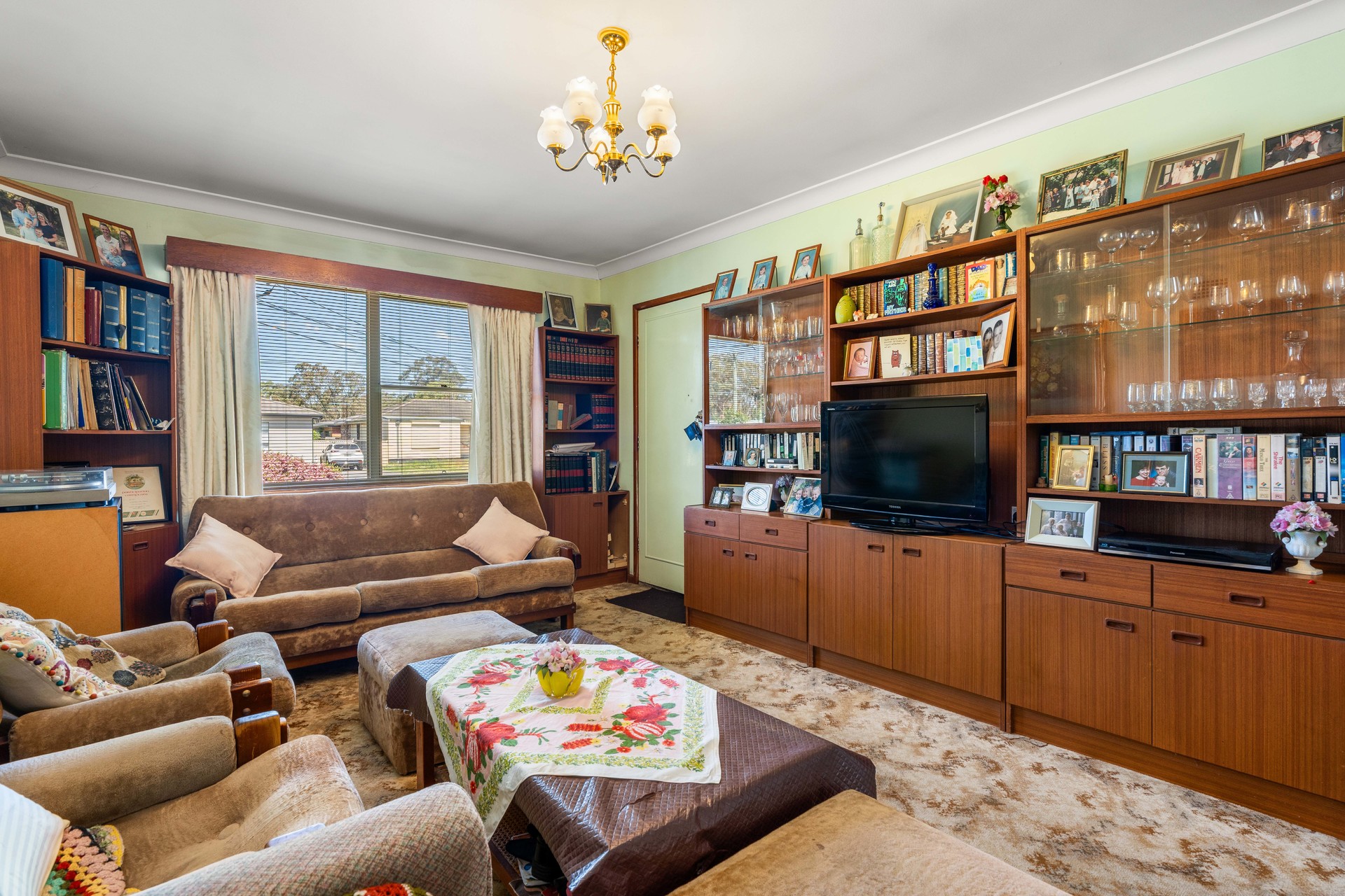 33 Stanwell Crescent Ashcroft NSW 2168 AUS