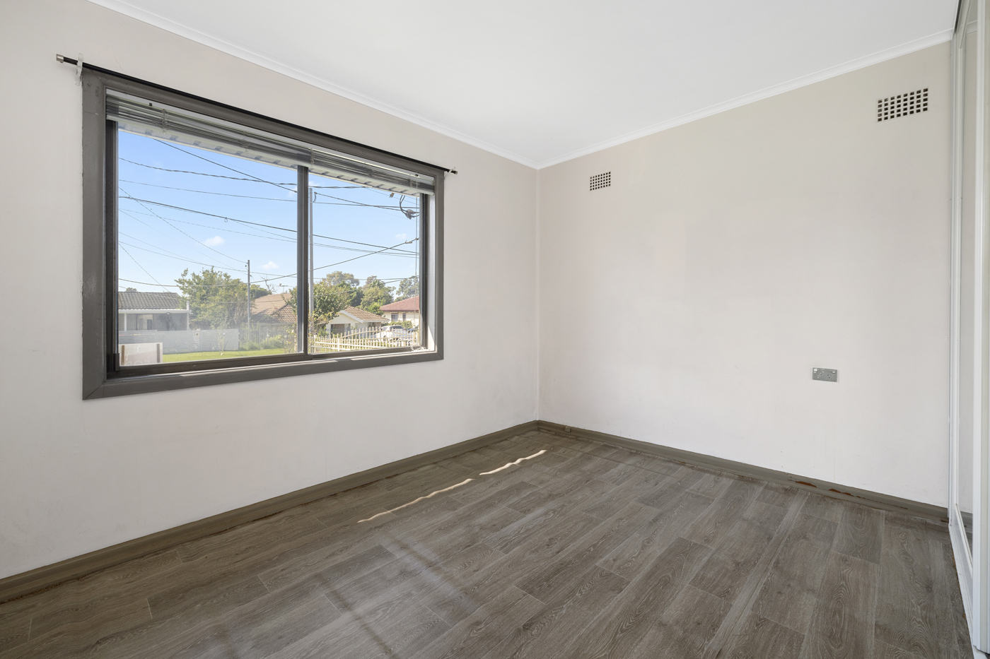 49 Parsons Street Ashcroft NSW 2168 AUS