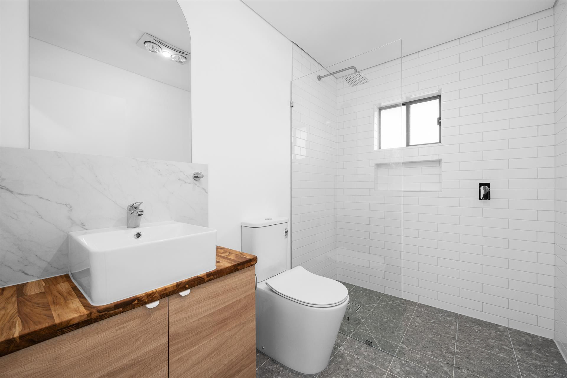 49 Strickland Crescent Ashcroft NSW 2168 AUS