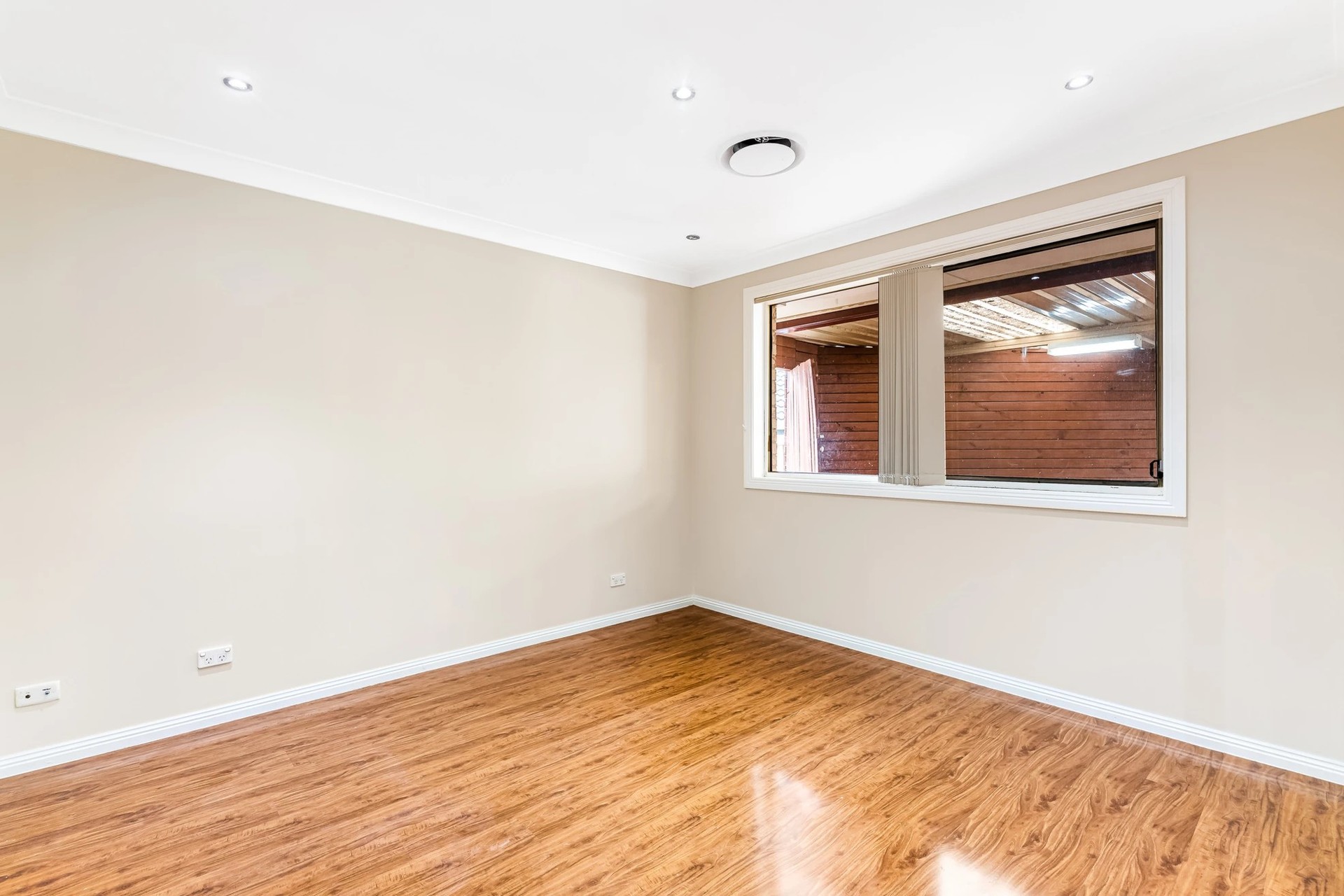 9 Tingha Close Hinchinbrook NSW 2168 AUS