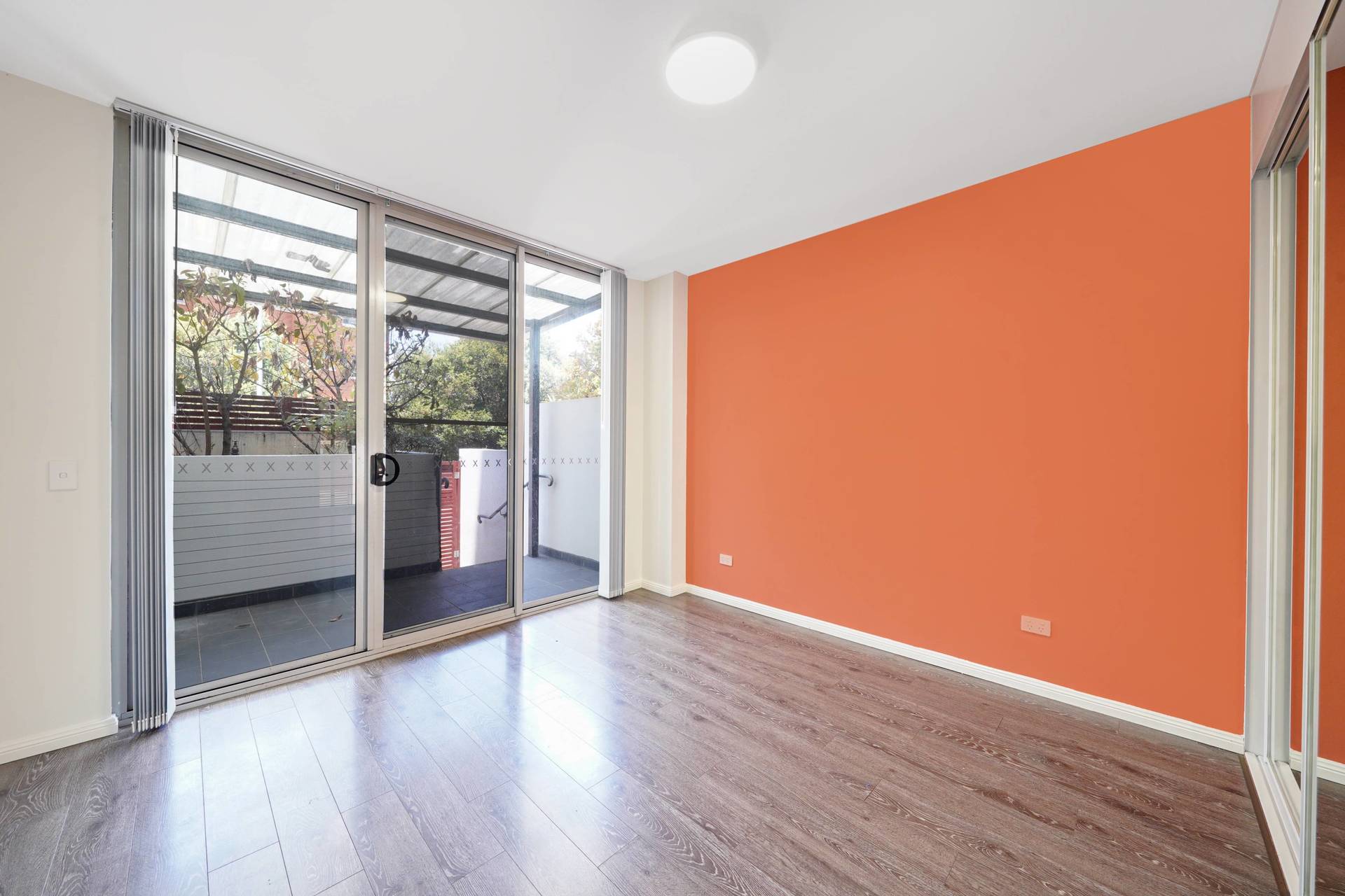 4/1 Mill Road Liverpool NSW 2170 AUS