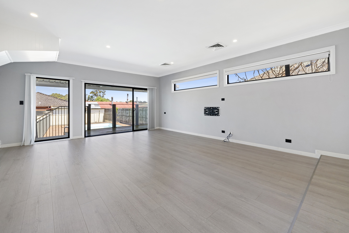 190 The Horsley Drive Fairfield NSW 2165 AUS