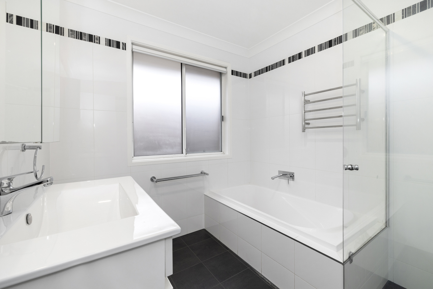 23 Watkins Crescent Currans Hill NSW 2567 AUS