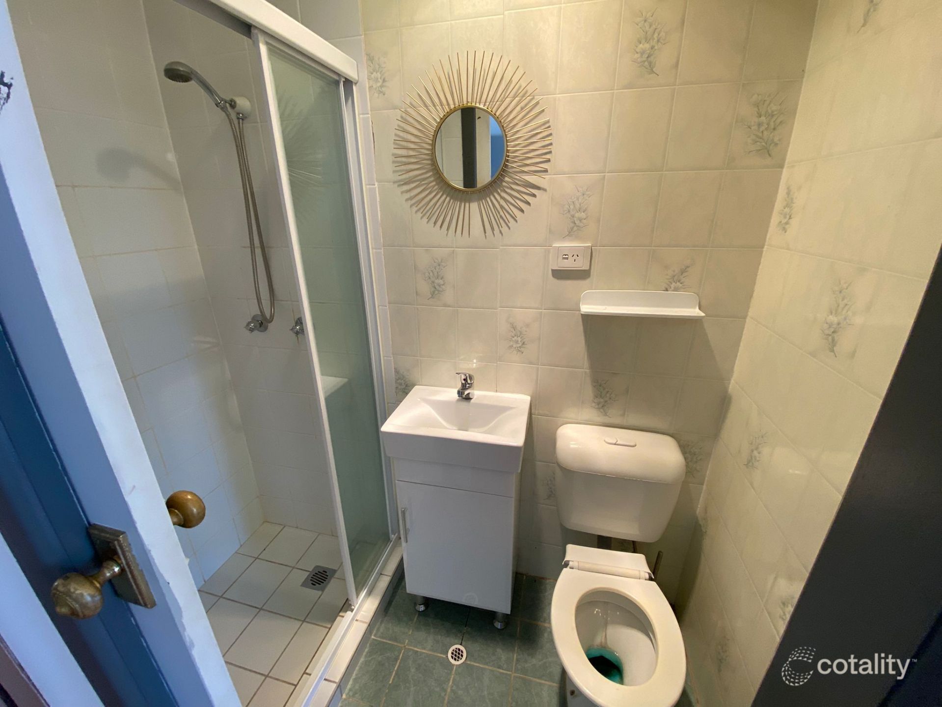 40 Gibson Avenue Lurnea NSW 2170 AUS