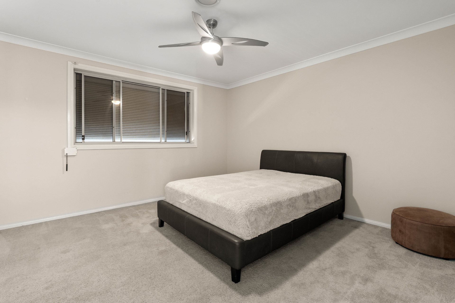 10 Dixon Street Abbotsbury NSW 2176 AUS