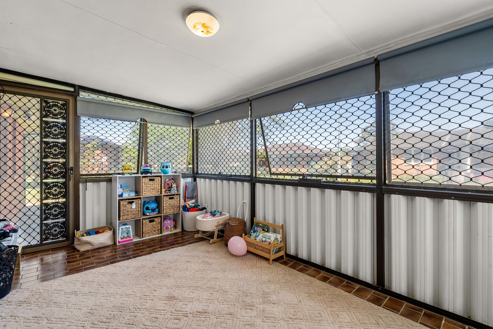 11 Bellbird Place Cartwright NSW 2168 AUS