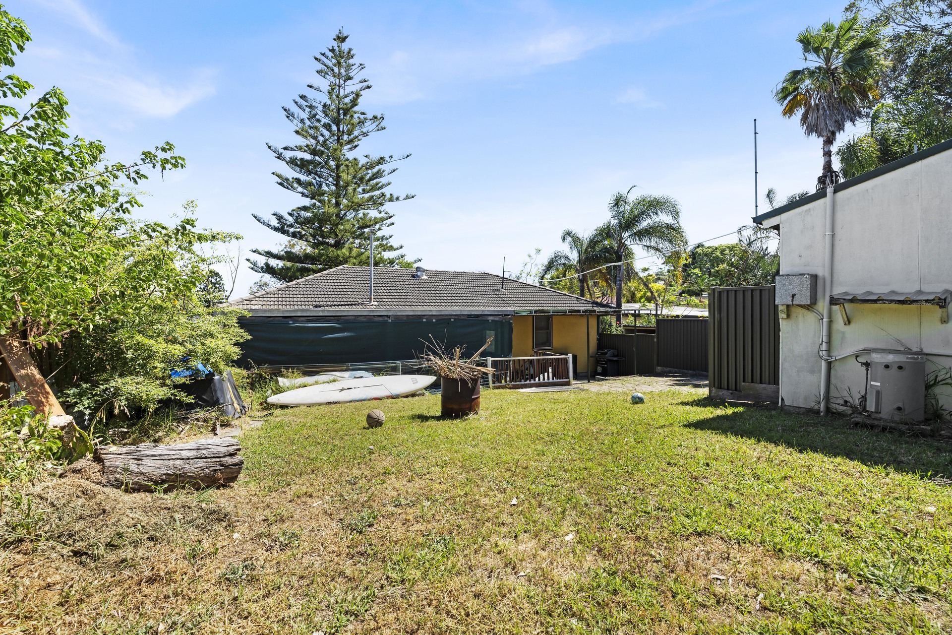 61 Devlin Street Ashcroft NSW 2168 AUS