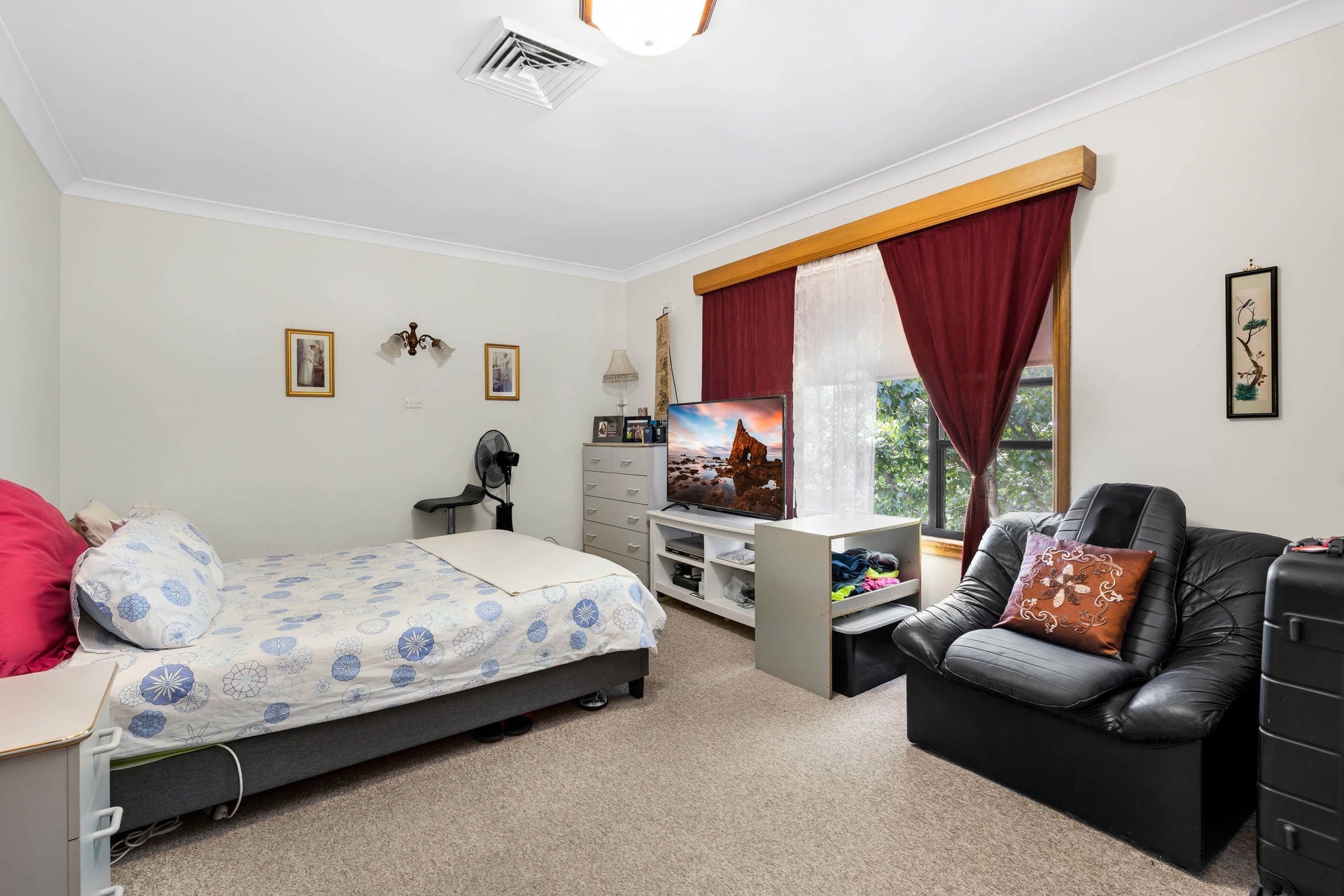 47 Edna Avenue Mount Pritchard NSW 2170 AUS