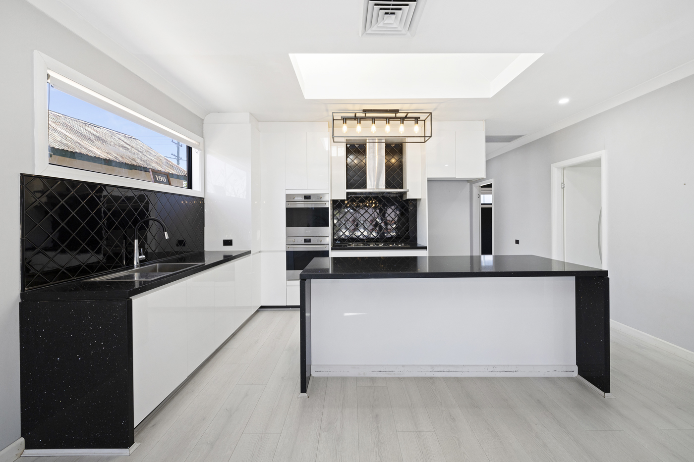 190 The Horsley Drive Fairfield NSW 2165 AUS