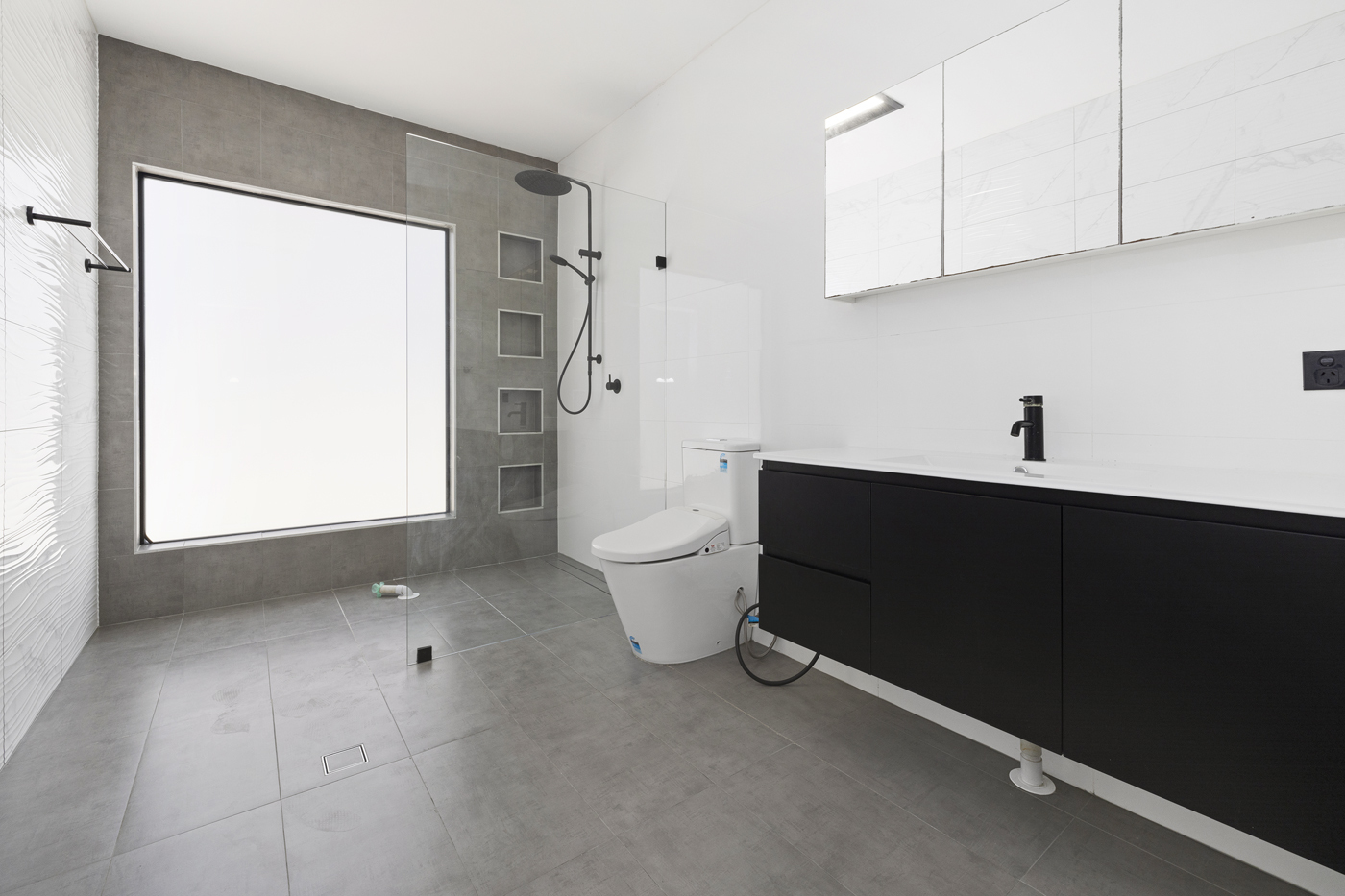 190 The Horsley Drive Fairfield NSW 2165 AUS