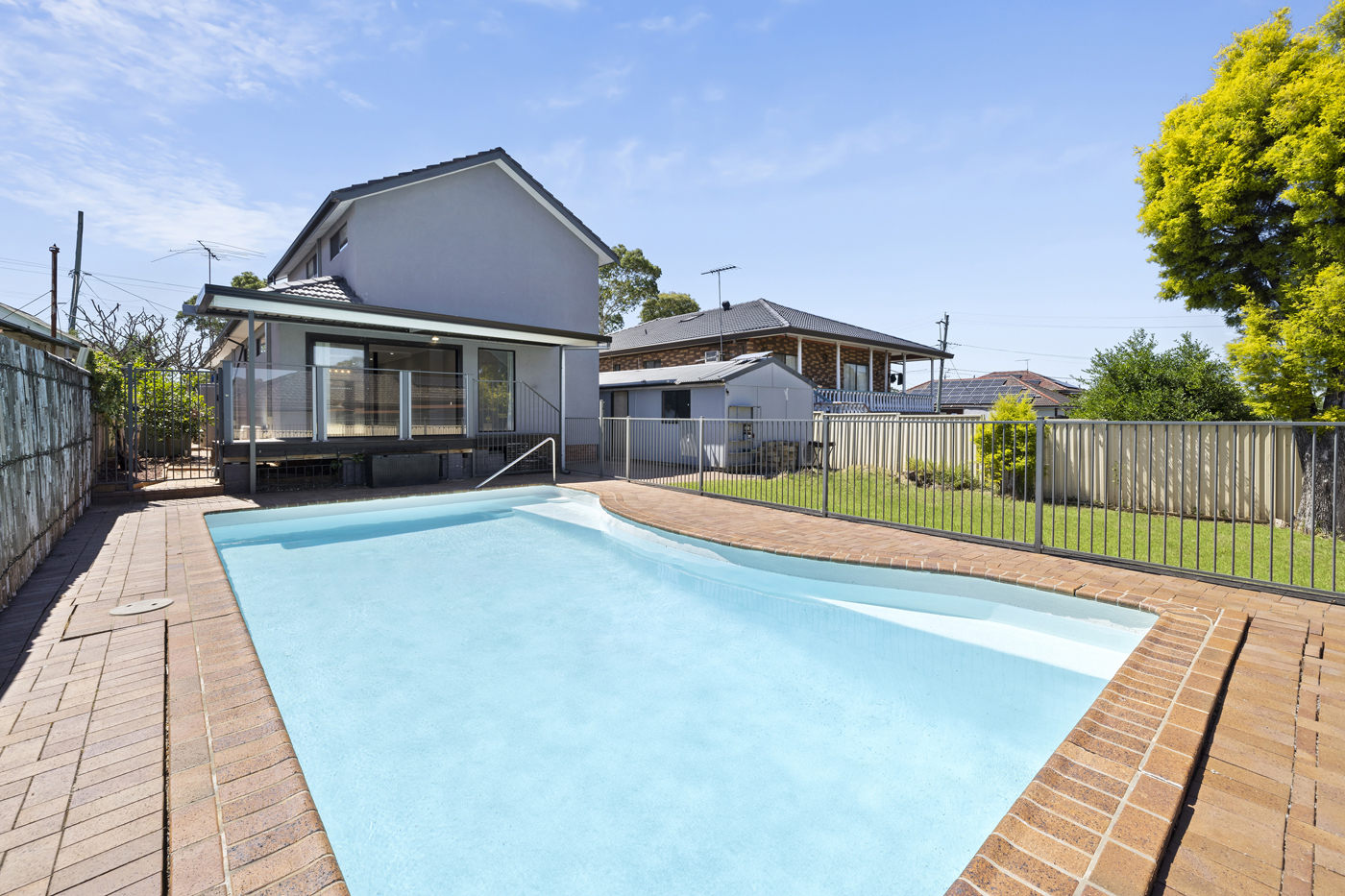 190 The Horsley Drive Fairfield NSW 2165 AUS